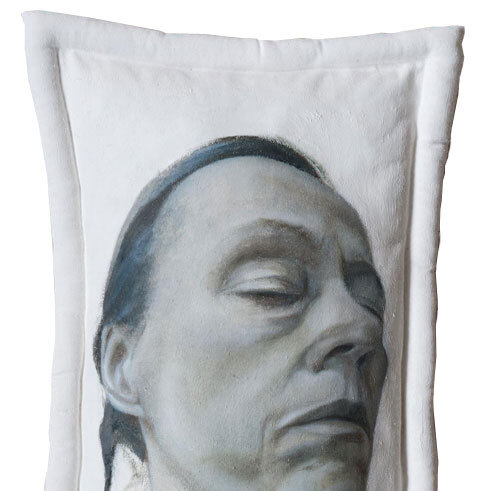 Lorene 2 - 2010 - olieverf op doek, polyester vulling - 38x24x7 cm 